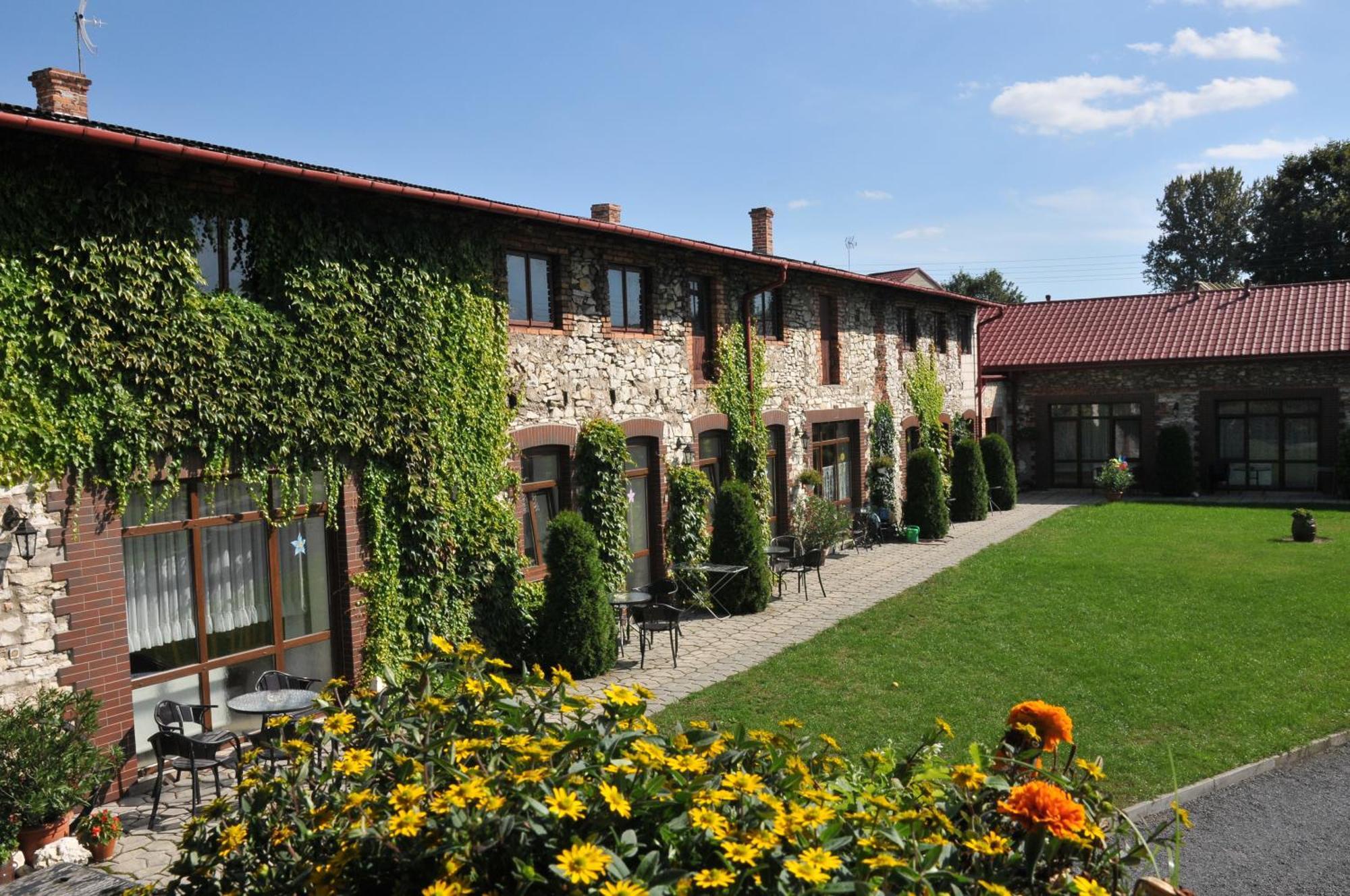 Jurajka Hotel Zarki Екстериор снимка